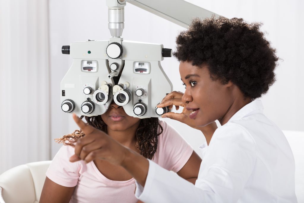 cover image - What is an optometrist - faq - Louie Eye Care - eye clinic